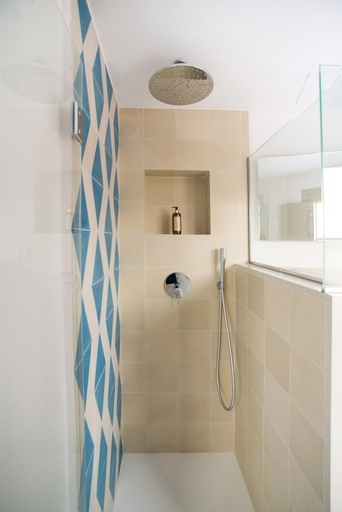 Bathroom 3, Canavall, Baleares