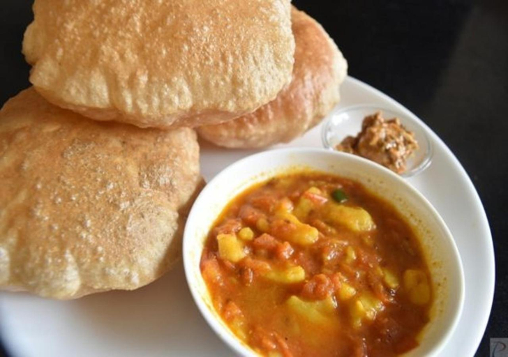 Food & Drinks 5, Regal Hotel and restaurant, Mathura