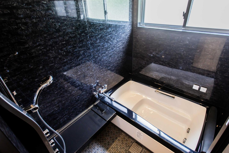 Bathroom 3, Hotel Yanbarunia, Nago