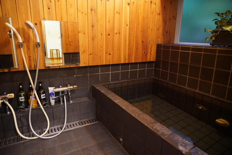 Bathroom 2, Minakami Kogen Pension Asanebou, Minakami