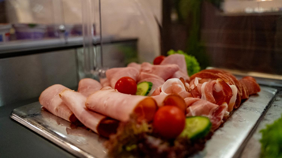 Food & Drinks 5, monte mare SAUNA-SPA-SPORTS-HOTEL, Mayen-Koblenz