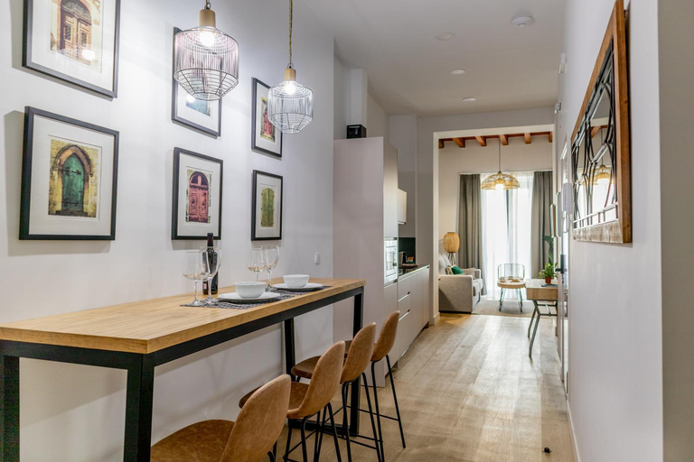 Food & Drinks 4, Calma Places - OM Home Triana, Sevilla