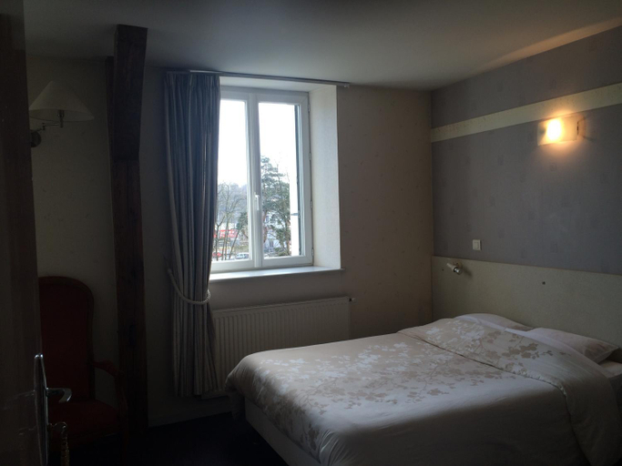 Bedroom 3, Hotel De Paris, Ardennes