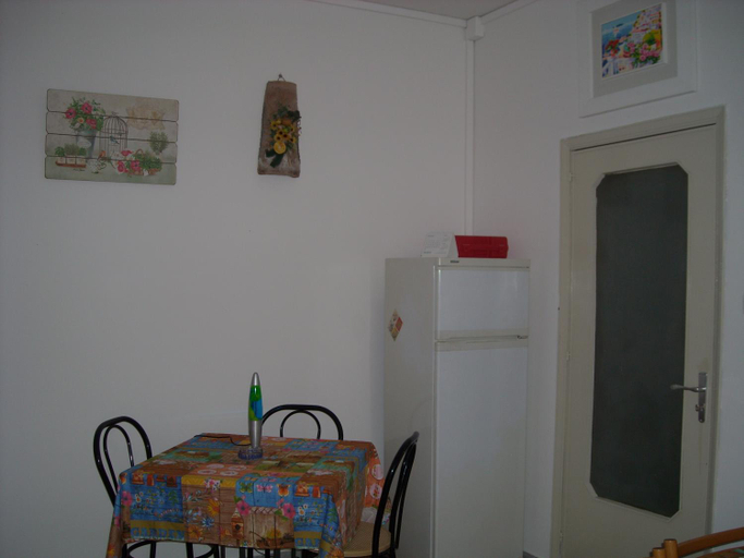 Others 3, Giovannixxlll B&B, Catania