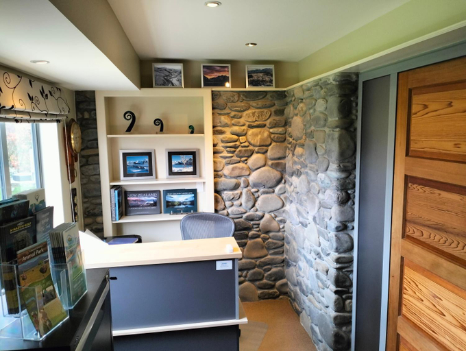 Public Area, Hanmer Apartments, Hurunui