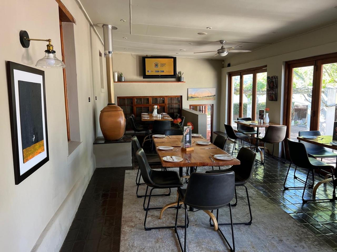 Food & Drinks 4, Le Pommier Wines Estate, Cape Winelands