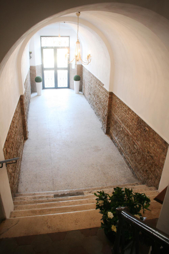 Others 5, Domus Valadier Luxury, Rome