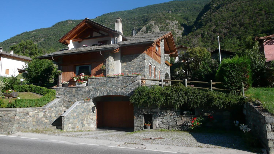 Others 3, La Casa Della Guida, Aosta