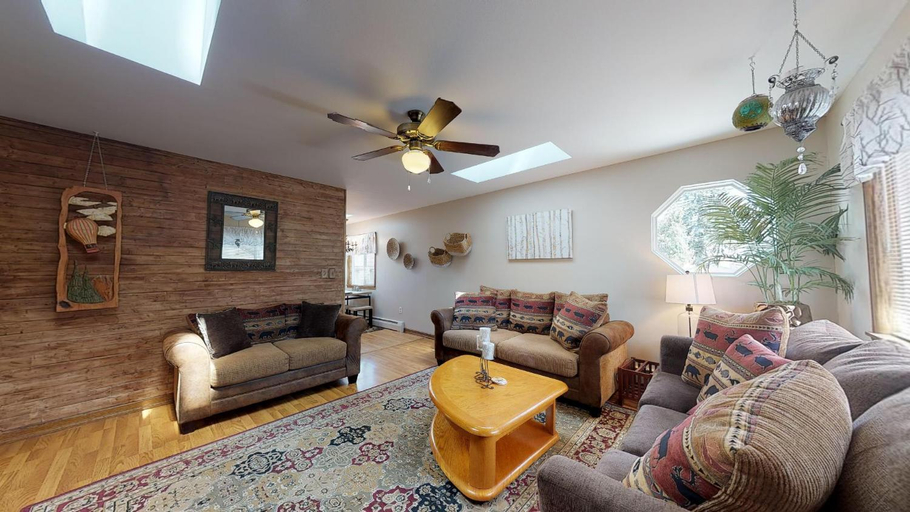 Guestroom, 1729_ArborWay, El Paso
