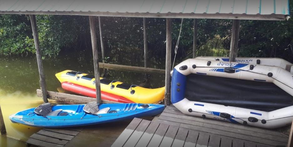Sport & Beauty 5, Gayang friendly water house homestay, Tuaran