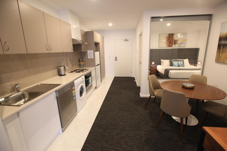 Dining Room 7