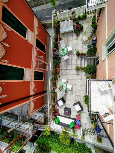 Others 5, Hotel Alla Fontanella, Savona