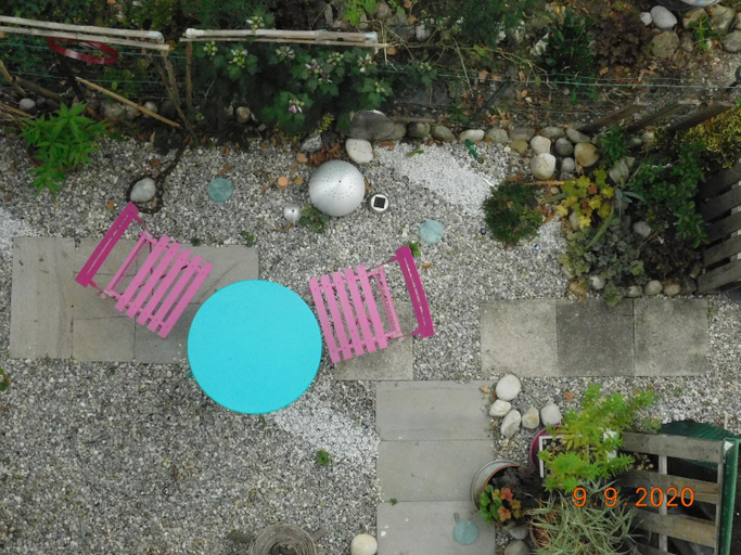 Others 4, Chez Nous. B & B, Haute-Savoie