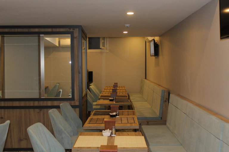 Food & Drinks 3, The Reina Hotel, Fatih