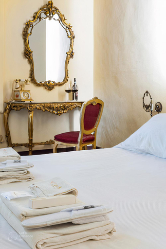Bedroom 2, Let's B&B, Catania