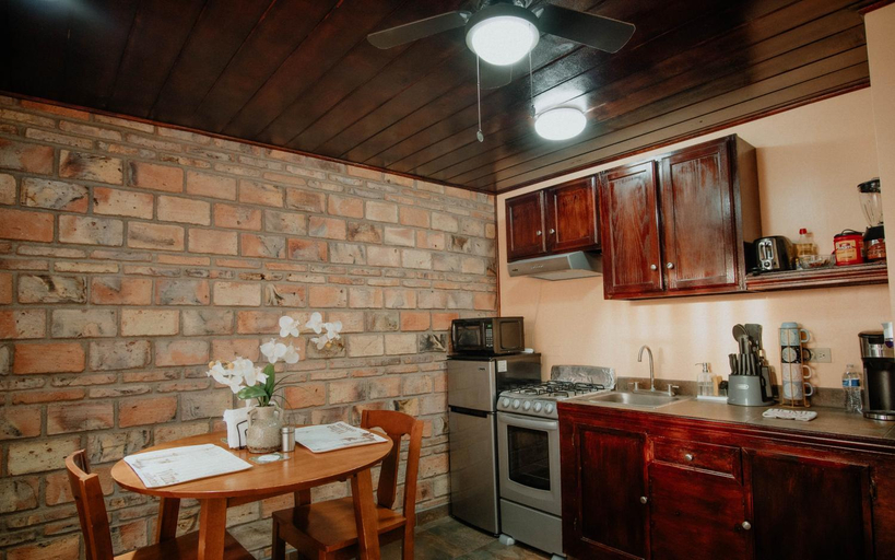 Dining Room 6