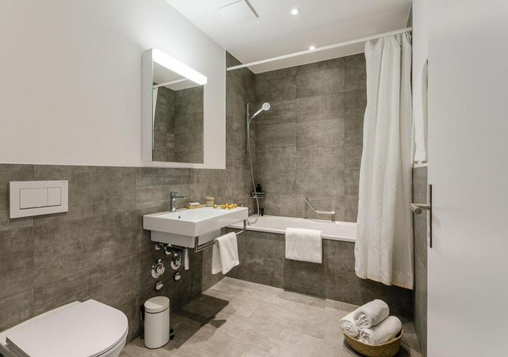 Bathroom 3, Swiss Star Illnau, Pfäffikon