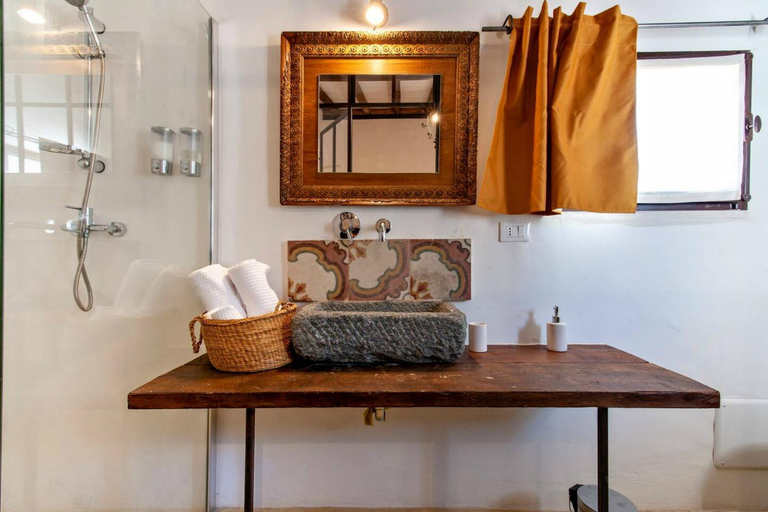 Bathroom 4, Casina Solatia, Lecce