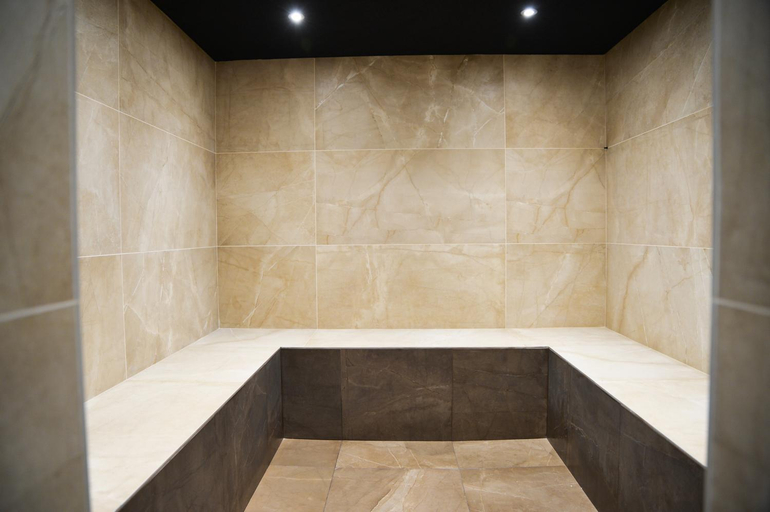 Bathroom 4, Flora Hotel - Apartments, Samokov
