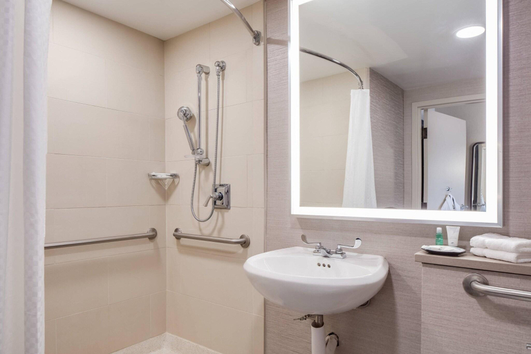 Bathroom 8