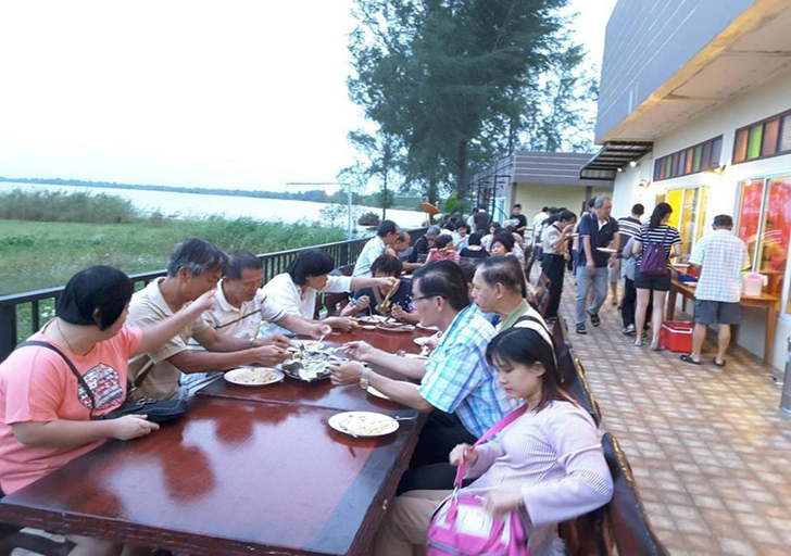 Food & Drinks 2, Hadthong Resort, Pak Phayun
