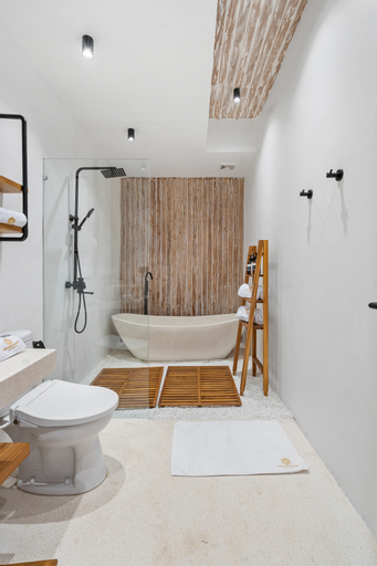 Bathroom 4