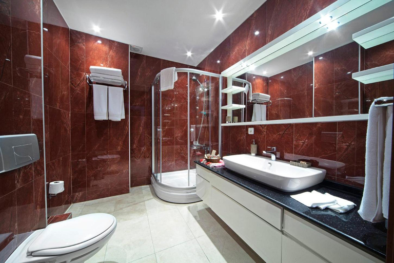 Bathroom 2, Dilhayat Kalfa Hotel, Fatih