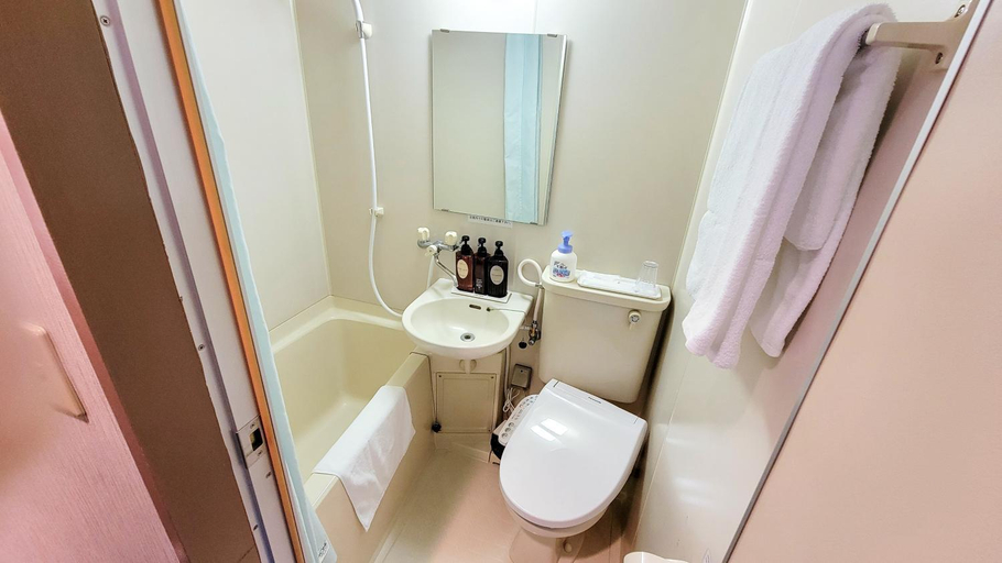 Bathroom 5, Hotel Palms Tenmonkan, Kagoshima