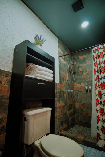 Bathroom 6