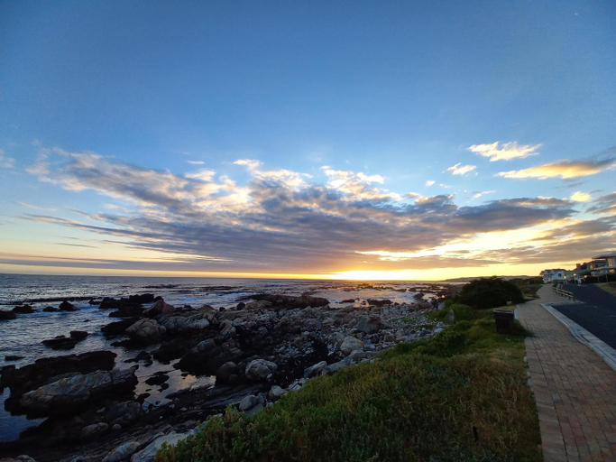 Others 5, Nerf-af ROOMS at Onrus , Hermanus, Overberg