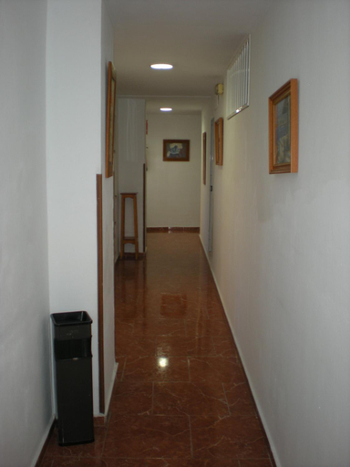 Others 5, Hostal la Hispanidad, Málaga