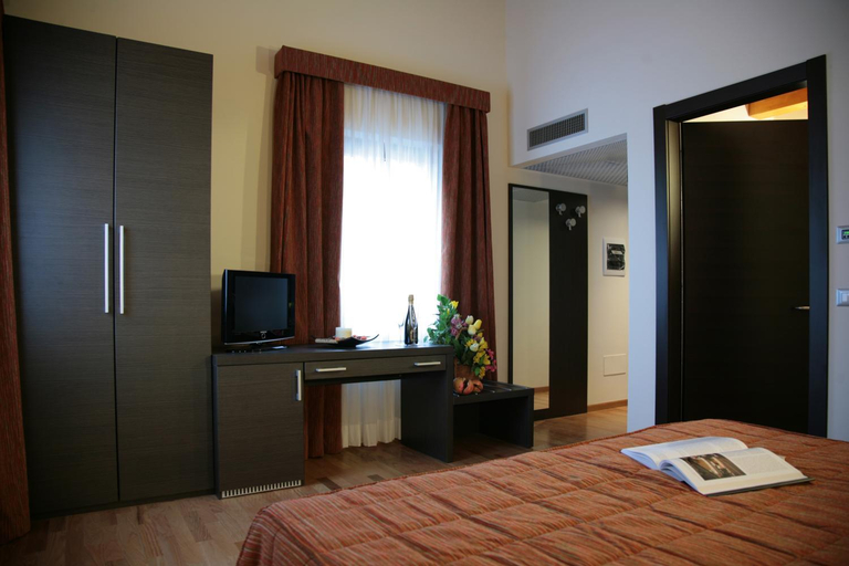 Bedroom, Albergo Corte della Rocca Bassa, Verona