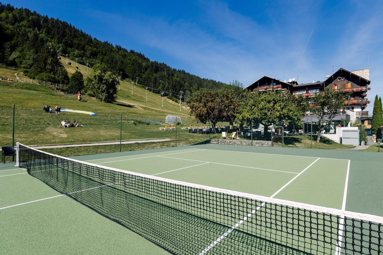 Hotel Champs Fleuris Morzine, Haute-Savoie