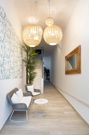 Public Area 3, Urban Suites Sitges, Barcelona