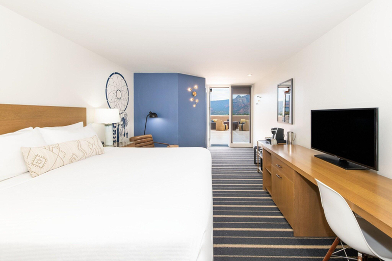 Bedroom 24