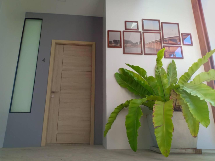 Others 5, Home by the bridge Hotel, Mueang Kamphaeng Phet