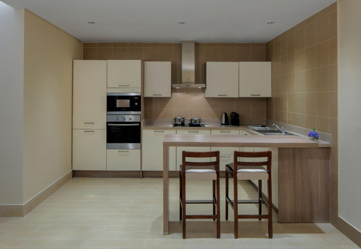 Dining Room 4