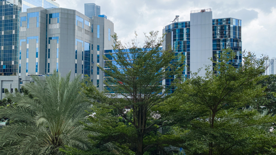 Exterior & Views 2, Nice and Comfortable Studio at Ambassade Kuningan Apartment By Travelio, South Jakarta