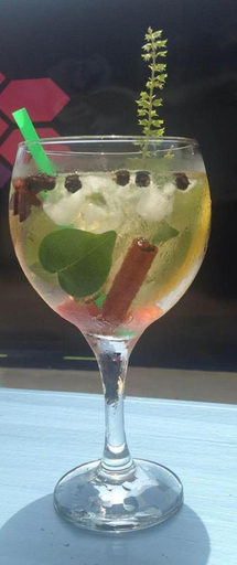 Food & Drinks, Casa de Ferias, Água Grande