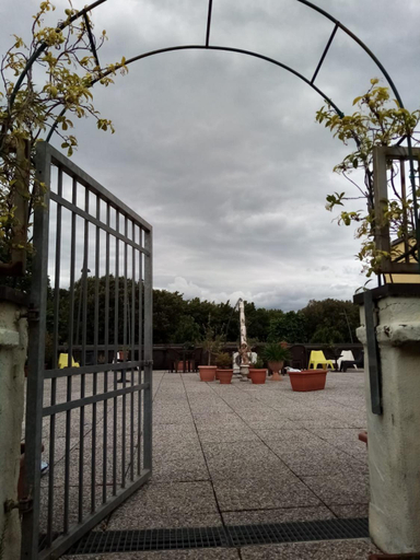 Others 3, BINARIO 5, Lucca