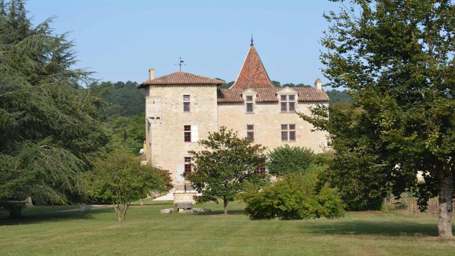 Others 4, Chateau de Cauderoue, Lot-et-Garonne