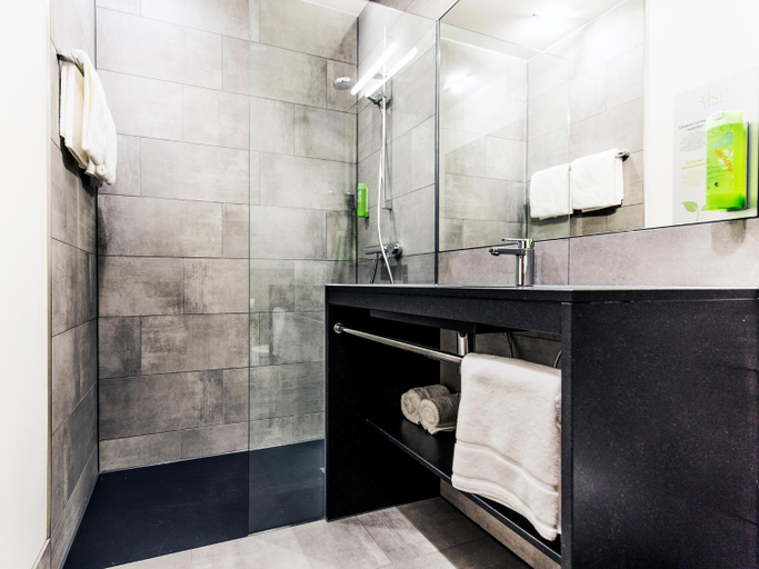 Bathroom 3, RiKu HOTEL Ulm, Ulm