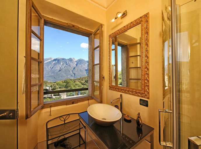 Bathroom 2, Agriturismo Al Lambic, Brescia