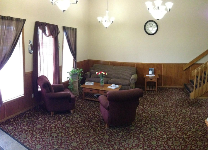 Public Area 2, Super 8 by Wyndham Manhattan KS, Riley