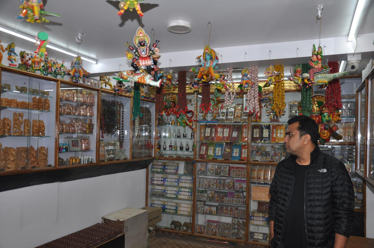 Food & Drinks 4, Ganga Fuji Home, Varanasi