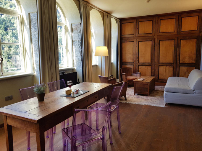 Dining Room 7