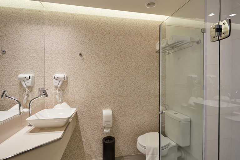 Bathroom 5, Flix Hotel, Maceió (capital)