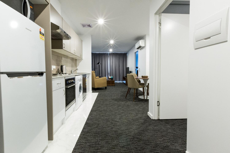 Dining Room 15
