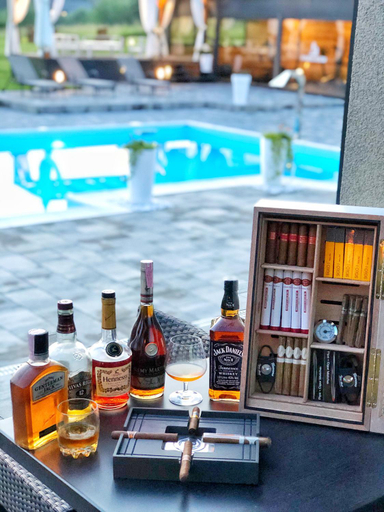 Food & Drinks 4, 16 Lakes Guesthouse, Rakovica