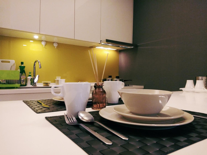 Food & Drinks 3, Mont Kiara Professional Service Suite by Mihomes, Kuala Lumpur